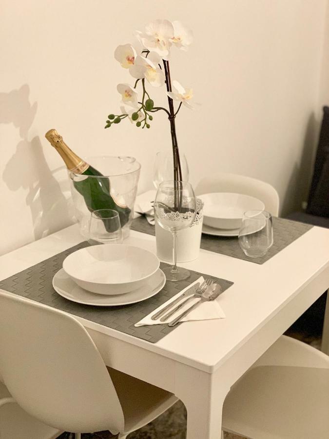 Indipendenza Luxury Apartments Bologna Exterior photo